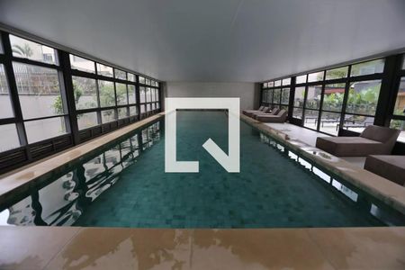 Apartamento à venda com 30m², 1 quarto e sem vagaPiscina Coberta