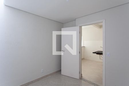 Quarto 2 de casa para alugar com 2 quartos, 40m² em Jaqueline, Belo Horizonte