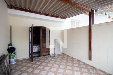 Casa à venda com 70m², 2 quartos e 1 vaga Casa à venda com 70m², 2 quartos e 1 vagasacada