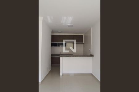 Sala de casa de condomínio para alugar com 2 quartos, 85m² em Imirim, São Paulo