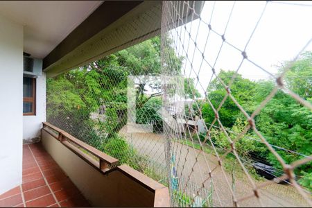 Casa à venda com 290m², 4 quartos e 3 vagasSacada Quarto 1 - Suíte