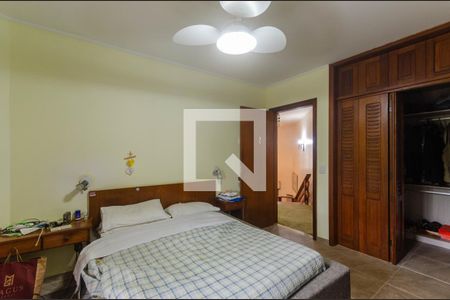 Casa à venda com 290m², 4 quartos e 3 vagasQuarto 1 - Suíte