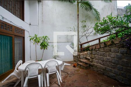 Casa à venda com 290m², 4 quartos e 3 vagasQuintal - Churrasqueira