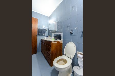 Casa à venda com 290m², 4 quartos e 3 vagasBanheiro da Suíte 1