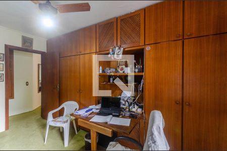 Casa à venda com 290m², 4 quartos e 3 vagasQuarto 2 