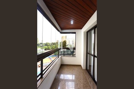 Varanda de apartamento para alugar com 3 quartos, 104m² em Vila Suzana, São Paulo