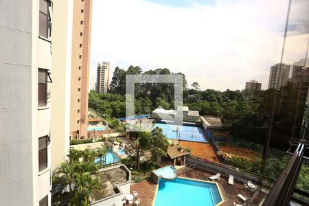 Varanda vista de apartamento à venda com 3 quartos, 104m² em Vila Suzana, São Paulo