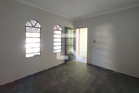 Sala de casa para alugar com 3 quartos, 81m² em Parque Residencial Vila União, Campinas