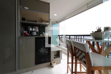 Sacada de apartamento à venda com 2 quartos, 66m² em Vila Curuçá, Santo André