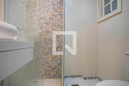 Banheiro de apartamento para alugar com 1 quarto, 43m² em Bom Fim, Porto Alegre