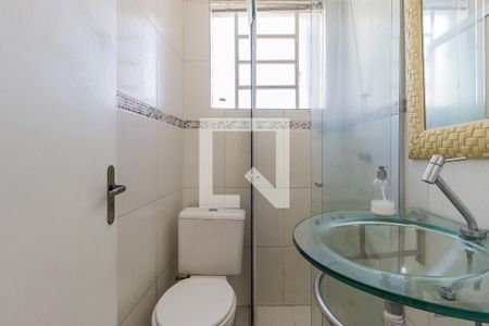 Banheiro de apartamento à venda com 1 quarto, 39m² em Bela Vista, Porto Alegre