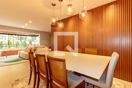 Sala de apartamento à venda com 3 quartos, 139m² em Indianópolis, São Paulo