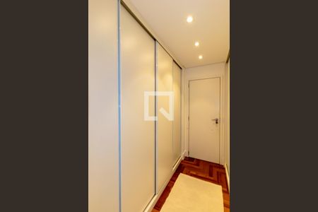 Apartamento à venda com 139m², 3 quartos e 2 vagas Apartamento à venda com 139m², 3 quartos e 2 vagasQuarto 1