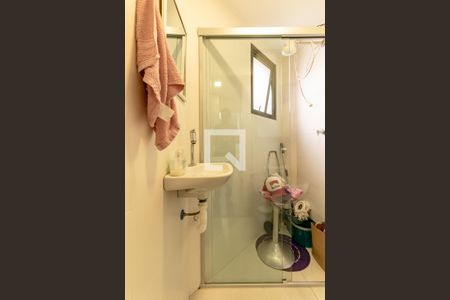Apartamento à venda com 139m², 3 quartos e 2 vagas Apartamento à venda com 139m², 3 quartos e 2 vagasBanheiro de serviço