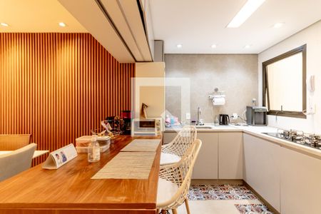 Apartamento à venda com 139m², 3 quartos e 2 vagas Apartamento à venda com 139m², 3 quartos e 2 vagasCozinha
