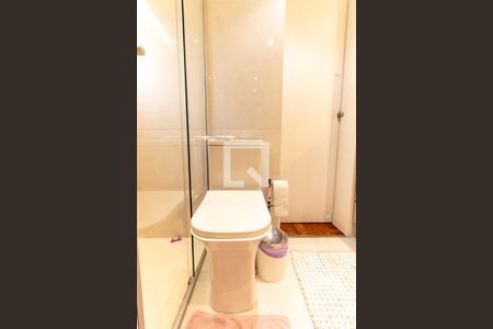 Apartamento à venda com 139m², 3 quartos e 2 vagas Apartamento à venda com 139m², 3 quartos e 2 vagasBanheiro dos Quartos 2 e 3