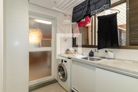 Apartamento à venda com 139m², 3 quartos e 2 vagas Apartamento à venda com 139m², 3 quartos e 2 vagasÁrea de Serviço