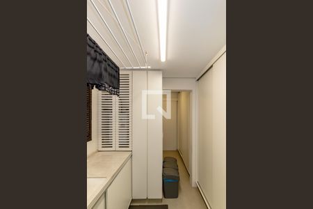 Apartamento à venda com 139m², 3 quartos e 2 vagas Apartamento à venda com 139m², 3 quartos e 2 vagasÁrea de Serviço