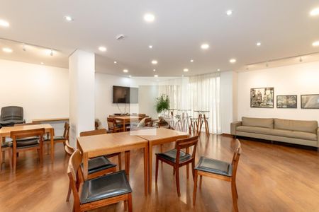 Apartamento à venda com 139m², 3 quartos e 2 vagas Apartamento à venda com 139m², 3 quartos e 2 vagasÁrea comum - Salão de festas