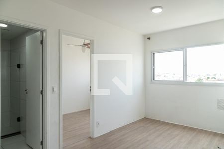 Sala de apartamento para alugar com 2 quartos, 37m² em Vila Pierina, São Paulo