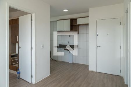Sala de apartamento para alugar com 2 quartos, 37m² em Vila Pierina, São Paulo