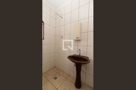 Casa à venda com 117m², 3 quartos e 2 vagasBanheiro da Suíte