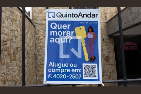 Casa à venda com 117m², 3 quartos e 2 vagasFachada