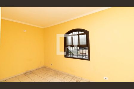 Casa à venda com 117m², 3 quartos e 2 vagasSuíte