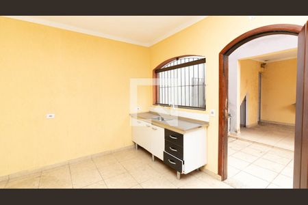 Casa à venda com 117m², 3 quartos e 2 vagasCozinha