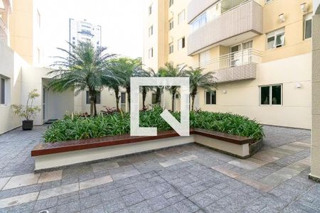 Apartamento para alugar com 59m², 2 quartos e 1 vagaÁrea comum