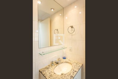 Apartamento para alugar com 59m², 2 quartos e 1 vaga Apartamento para alugar com 59m², 2 quartos e 1 vagaBanheiro Social