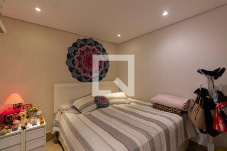 Casa à venda com 350m², 3 quartos e 8 vagas Casa à venda com 350m², 3 quartos e 8 vagasSuíte