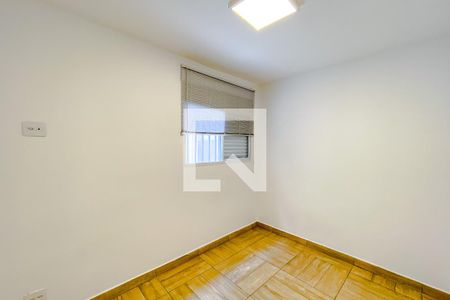 Quarto 2 de casa de condomínio para alugar com 2 quartos, 45m² em Vila Monumento, São Paulo