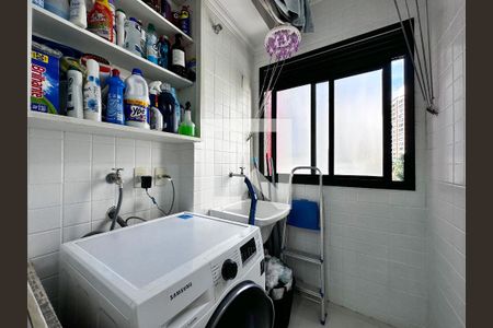 Apartamento para alugar com 70m², 2 quartos e 1 vagaÁrea de Serviço