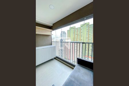 Varanda da Sala/Quarto de kitnet/studio para alugar com 1 quarto, 22m² em Vila Mariana, São Paulo