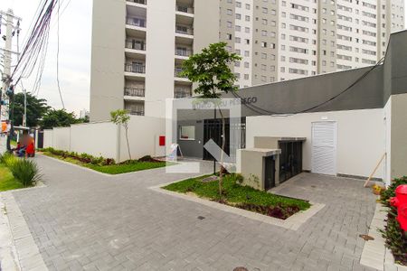 Apartamento à venda com 35m², 2 quartos e sem vaga Apartamento à venda com 35m², 2 quartos e sem vagaFachada