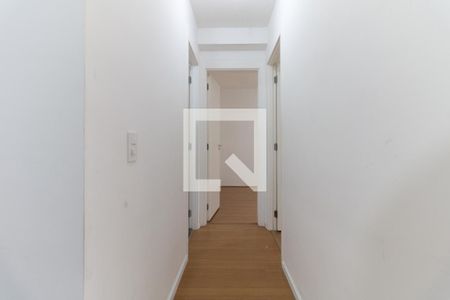 Corredor de apartamento para alugar com 2 quartos, 42m² em Jardim São Savério, São Paulo