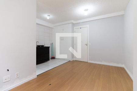 Sala de apartamento para alugar com 2 quartos, 42m² em Jardim São Savério, São Paulo