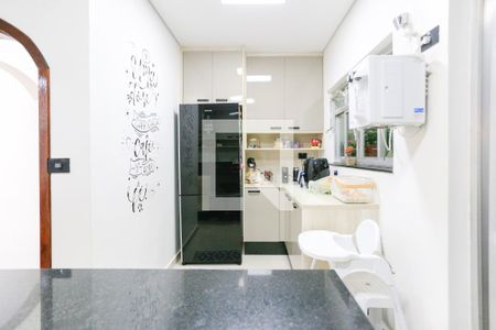 Casa à venda com 187m², 3 quartos e 2 vagas Casa à venda com 187m², 3 quartos e 2 vagasCozinha