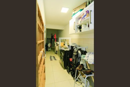 Casa à venda com 187m², 3 quartos e 2 vagas Casa à venda com 187m², 3 quartos e 2 vagasÁrea de serviço