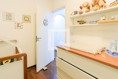 Casa à venda com 187m², 3 quartos e 2 vagas Casa à venda com 187m², 3 quartos e 2 vagasQuarto