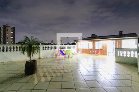 Casa à venda com 187m², 3 quartos e 2 vagas Casa à venda com 187m², 3 quartos e 2 vagasArea Externa
