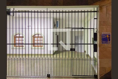 Casa à venda com 187m², 3 quartos e 2 vagas Casa à venda com 187m², 3 quartos e 2 vagasFachada /Plaquinha