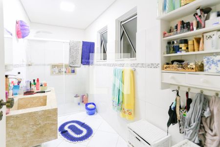 Casa à venda com 187m², 3 quartos e 2 vagas Casa à venda com 187m², 3 quartos e 2 vagasBanheiro