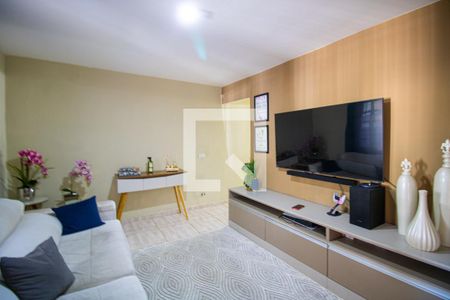 Sala de casa para alugar com 2 quartos, 125m² em Vila Pedra Branca, São Paulo