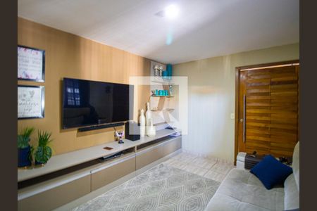 Sala de casa para alugar com 2 quartos, 125m² em Vila Pedra Branca, São Paulo