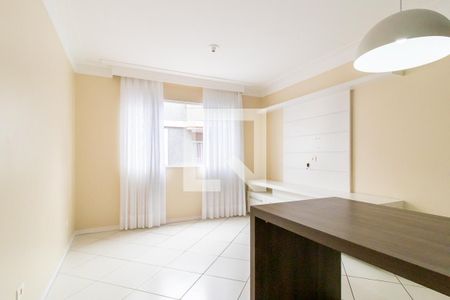 Sala de apartamento para alugar com 2 quartos, 62m² em Bom Jesus, São José dos Pinhais