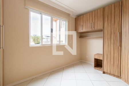 Quarto 1 de apartamento para alugar com 2 quartos, 62m² em Bom Jesus, São José dos Pinhais