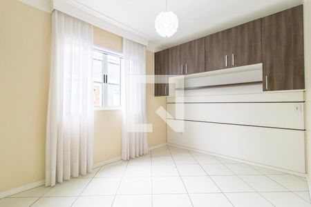 Quarto 2 de apartamento para alugar com 2 quartos, 62m² em Bom Jesus, São José dos Pinhais