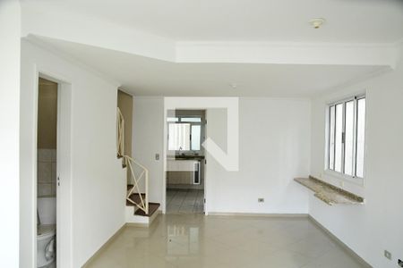 Sala de casa de condomínio para alugar com 3 quartos, 109m² em Jardim Belizário, Cotia
